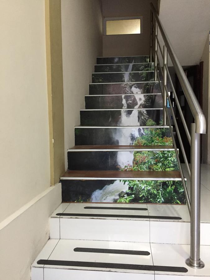 Hostal Bryana Inn Banos 외부 사진